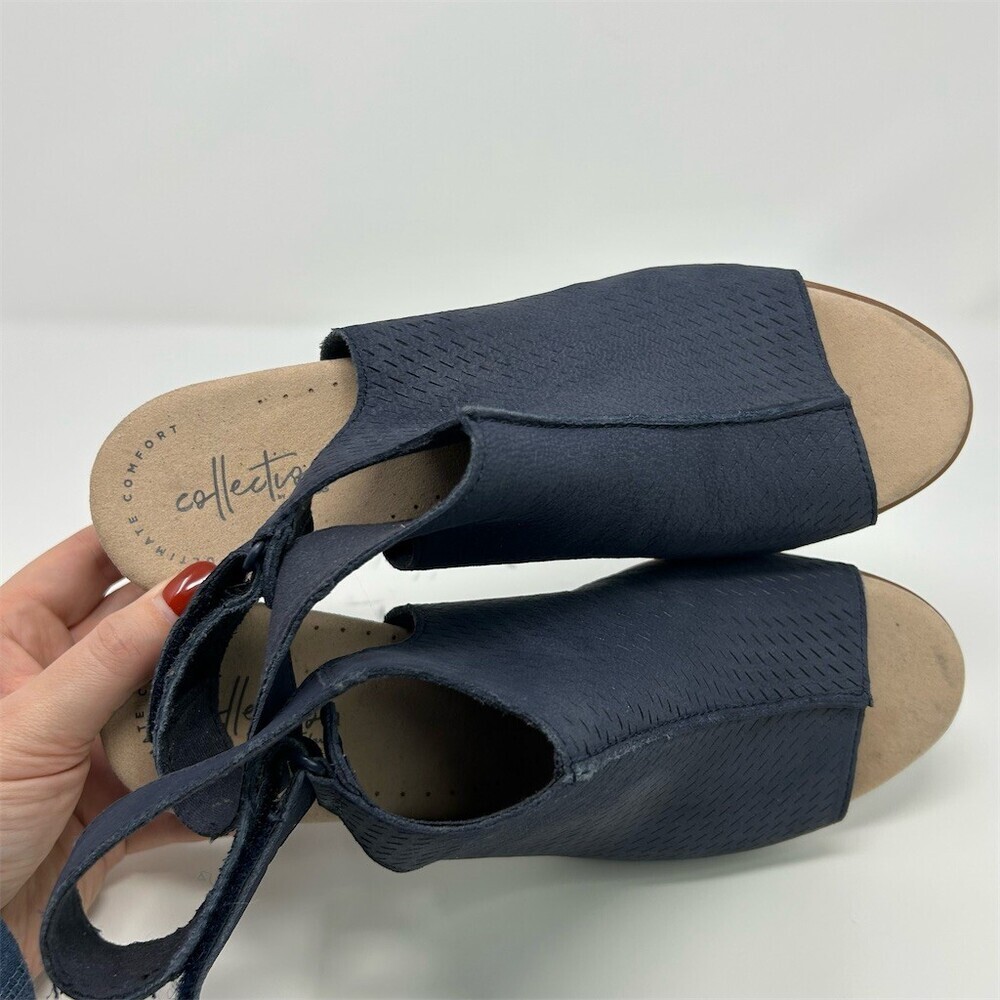 Clarks Valarie James Blue Slingback Ankle Strap Sandals Size 8.5 Wide Block Heel - Picture 10 of 12